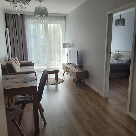 Apartment Wilda Corner Street View *