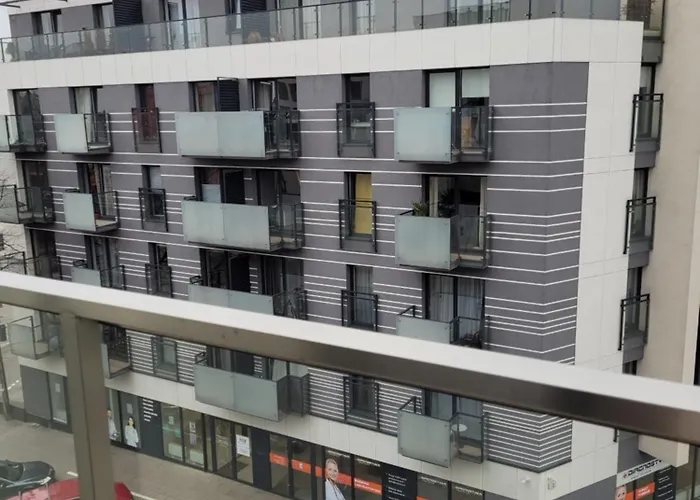 Apartment Wilda Corner Street View