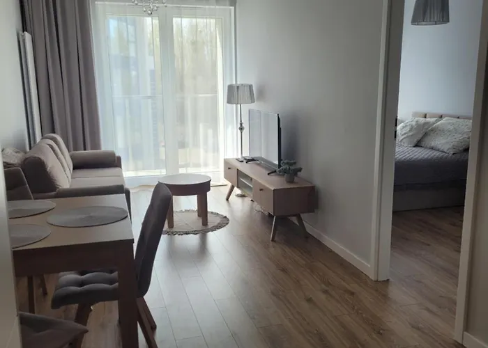 Apartment Wilda Corner Street View *